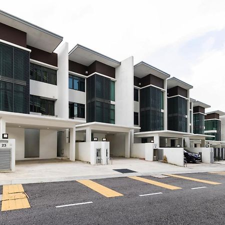 Villa 23 @ Cyberjaya Exterior photo